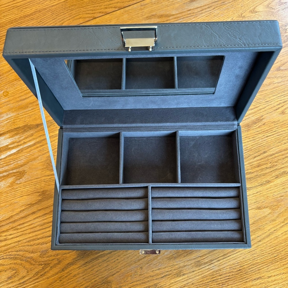 Pottery Barn tiered jewelry organizer